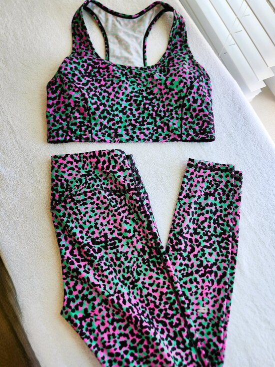 Fabletics Other - Fabletics On-The-Go Med Impact Bra & Anywhere Motion 365+ High-Waisted Leggings